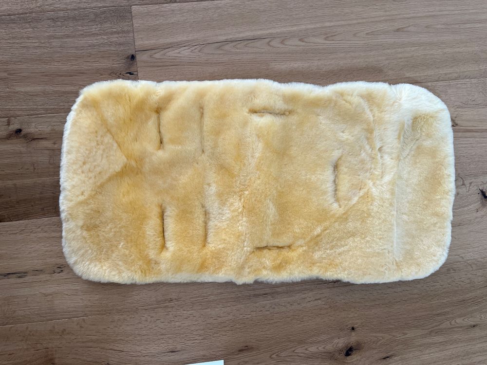 lammfell kinderwagen