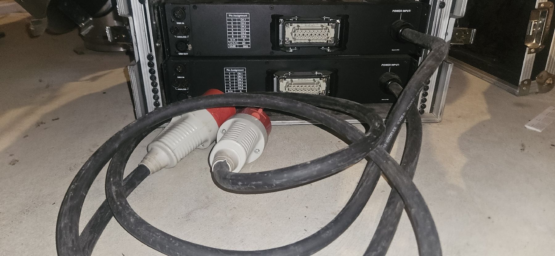 Componenti elettronici: Dimmer, Flithcase, Beleuchtung, Eventtechnik, Harting – Usato da Schwellbrunn venduto da chr_9cpp 1