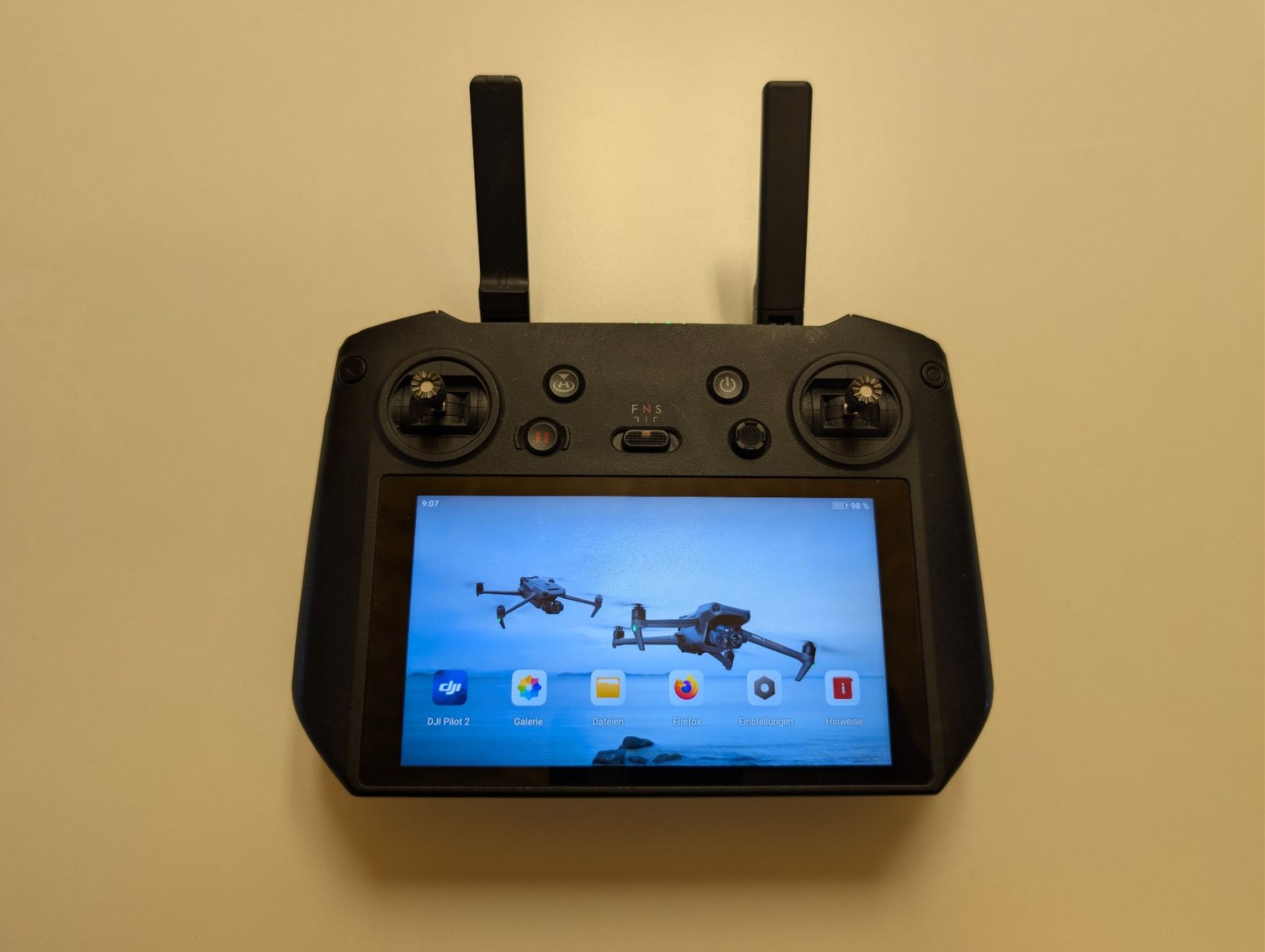 DJI Fernsteuerungen: DJI RM PRO RM5102 – Gebraucht aus Spiegel b. Bern von Chilidani