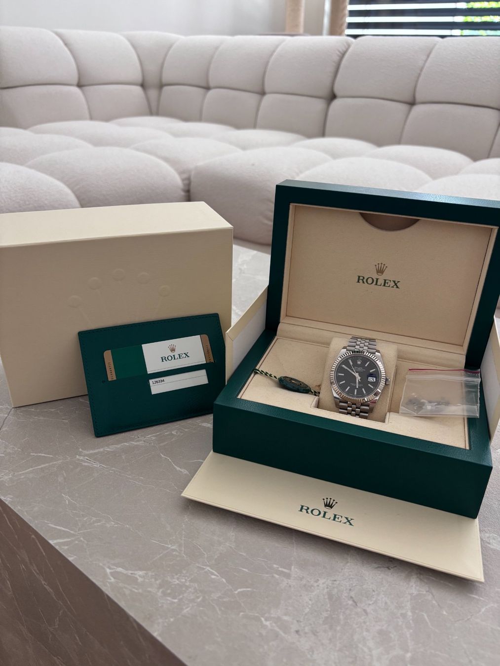 Rolex Orologi: Rolex Datejust 41 – Ref. 126334 – Full Set – Usato da Siebnen venduto da ogreiner
