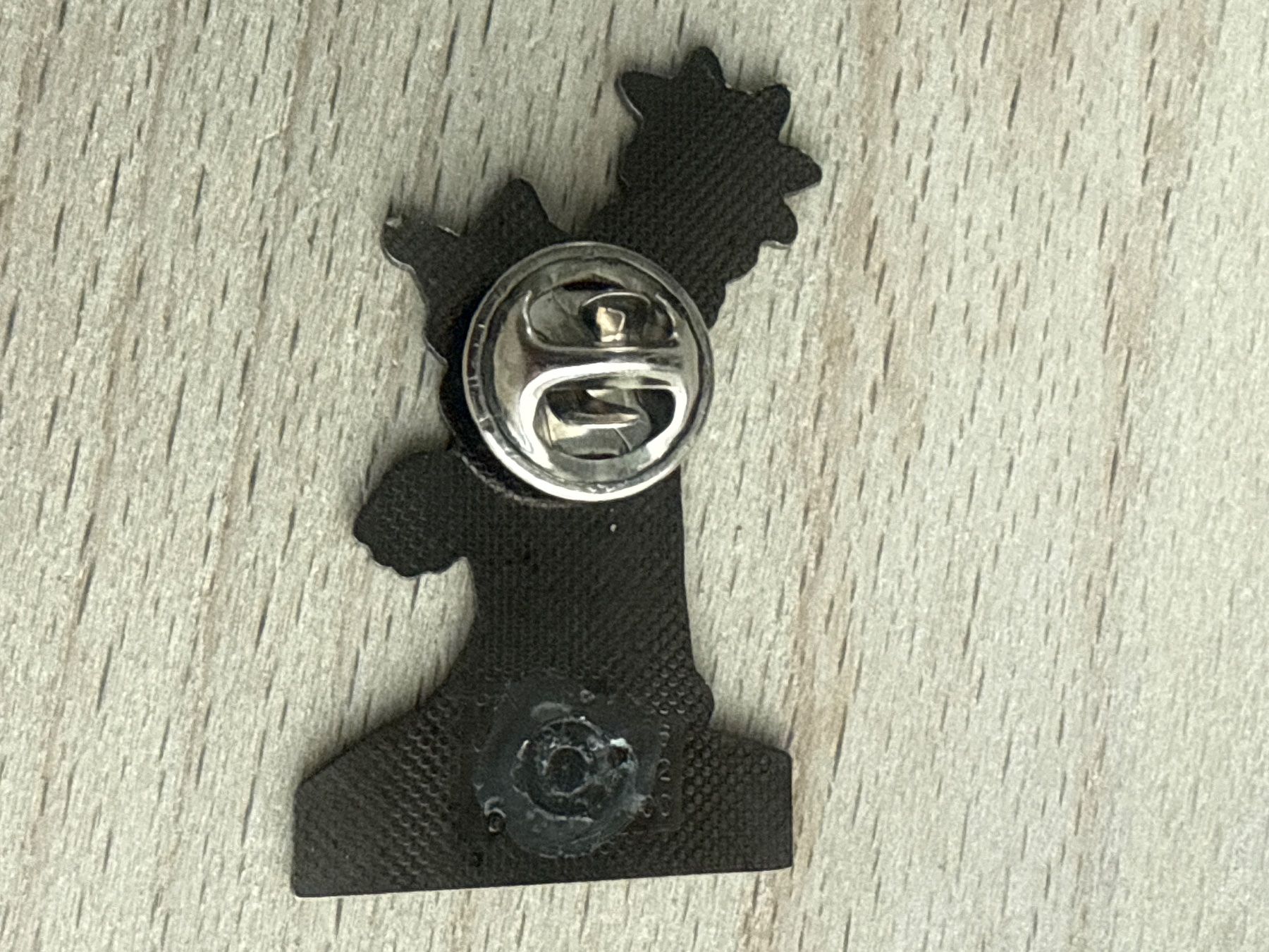 Placchette & Badge: Pin Laienbühne Pratteln – Usato da Glattbrugg venduto da Schweigmatt 1
