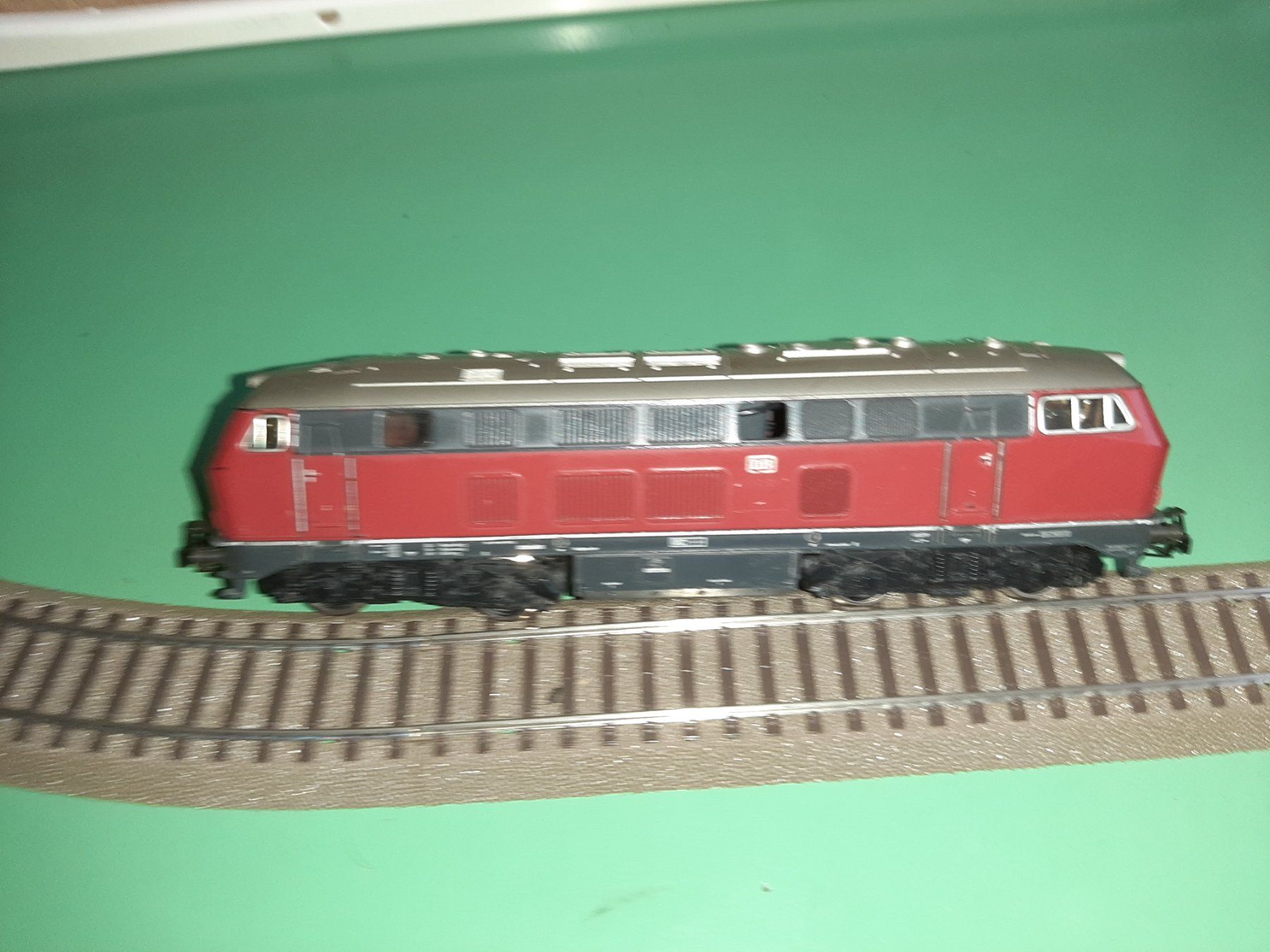 Märklin Modelleisenbahnen: MARKLIN HAMO DB 216 025-7 – Gebraucht aus Avully von RIVALIS 1