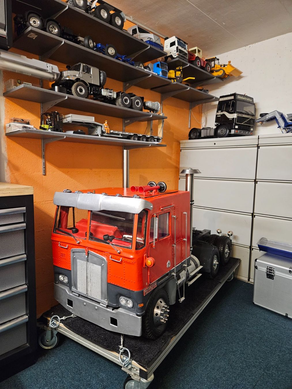 Modellbausätze & Standmodelle: Camion pour RC – Neu (gemäss Beschreibung) aus Bevaix von Tuckers
