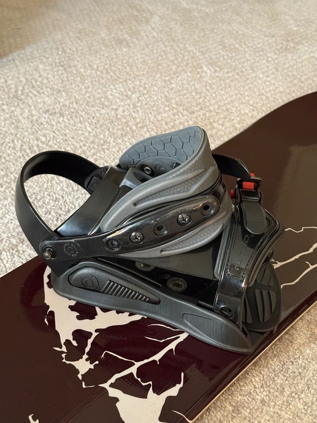 Snowboard Nitro Board: Nitro Snowboard mit Bindung und Boots – Usato da Kloten venduto da tin_kb9x 3