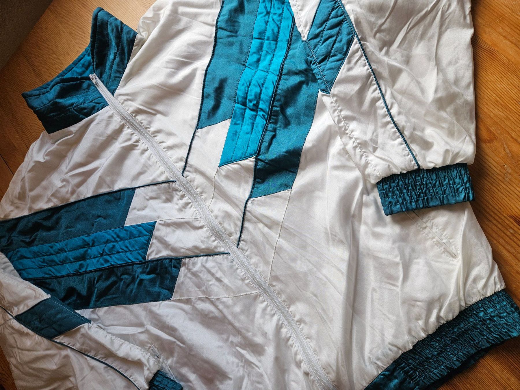 Giacche: Jacke Grösse 40 retro vintage – Usato da Hägglingen venduto da United-Village-Trade 1