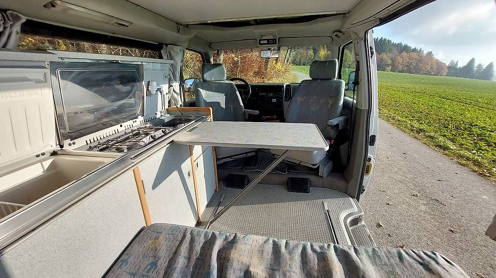 VW Camping Fahrzeuge: VW T4 California – Gebraucht aus Froideville von simond356 4