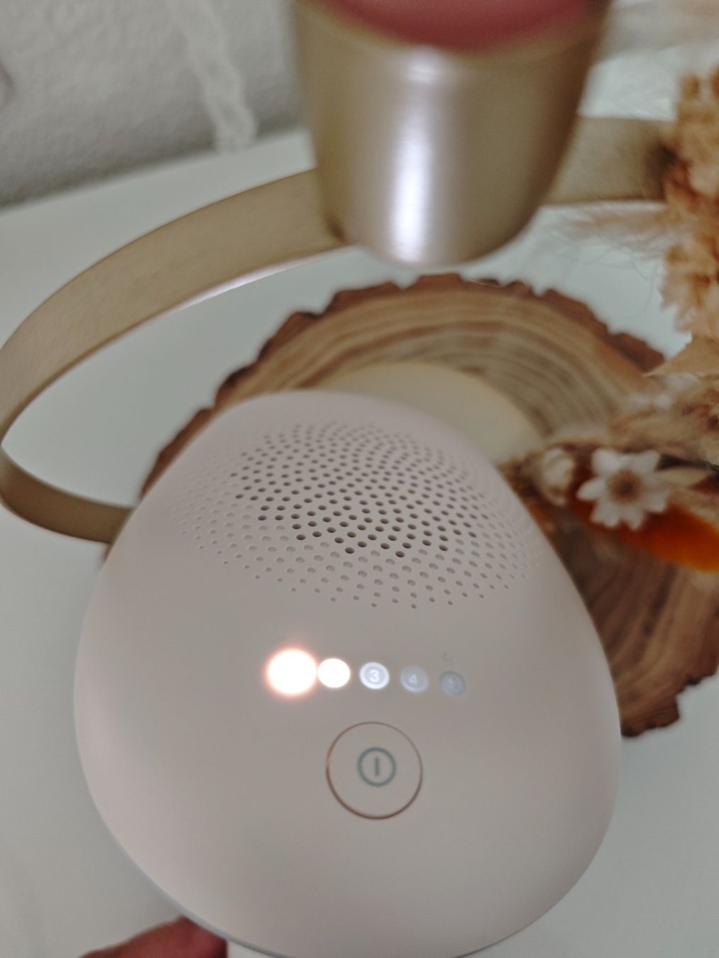 Philips Epilatori: Philips Lumea Essential IPL Haarentferner – Usato da Gunzgen venduto da 0Aurin0 1