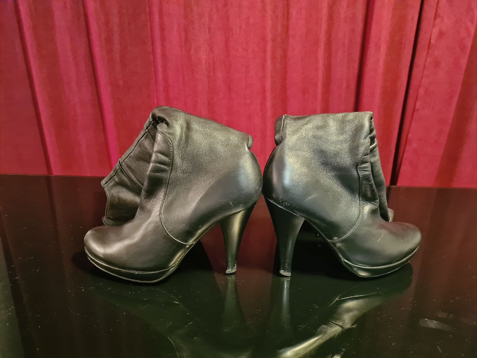 Scarpe da donna: Lederstiefel Gr 37 – Usato da Kloten venduto da Kri23 3