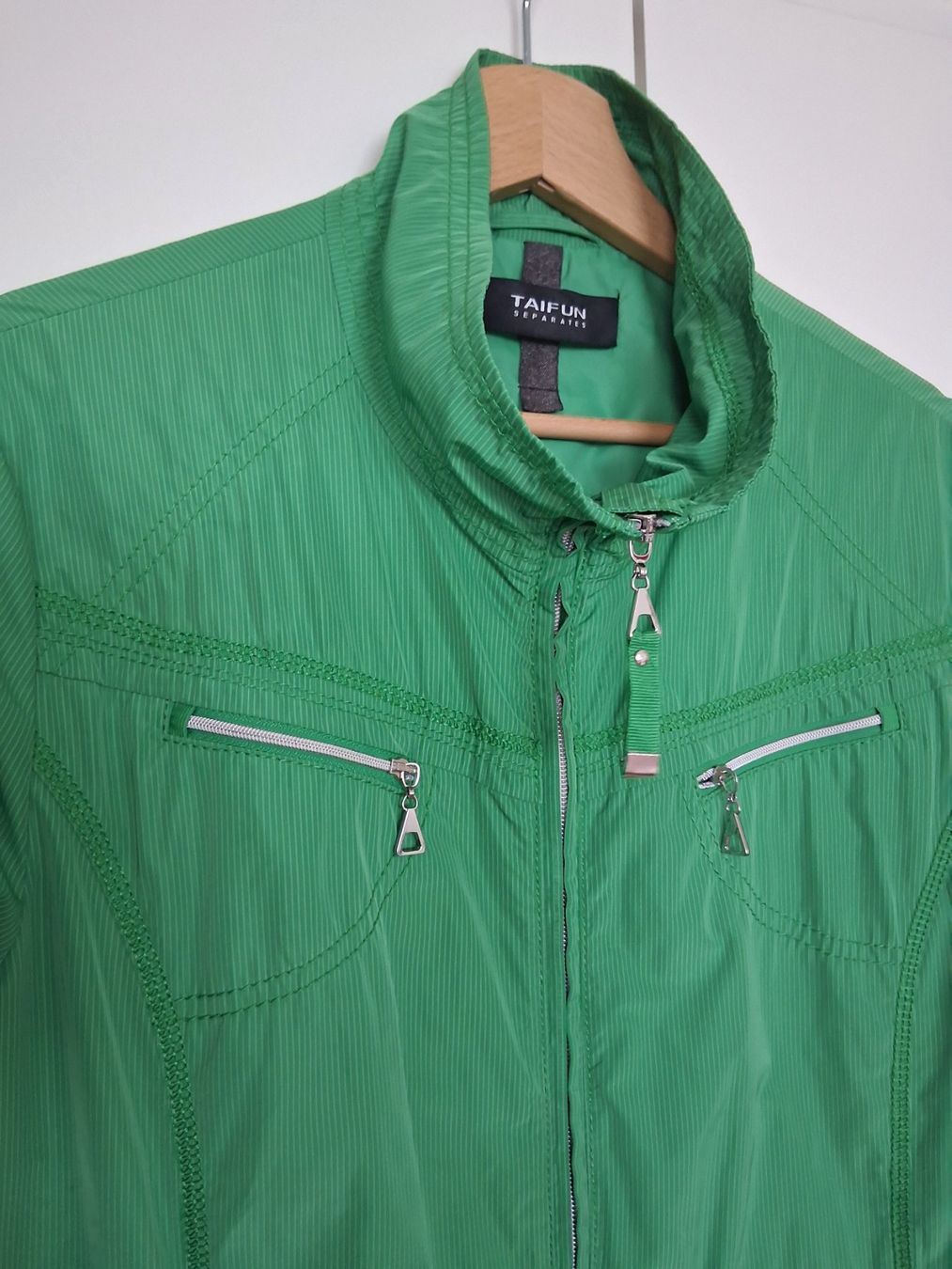 Taifun Giacche: Gr.40 grüne Taifun Jacke Gr.40 – Usato da Dottikon venduto da Storm990 2