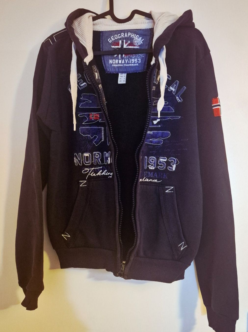 Giacche: Geographical Norway Kapuzen-Sweatjacke Gr.S – Usato da Volketswil venduto da Dokinka 2
