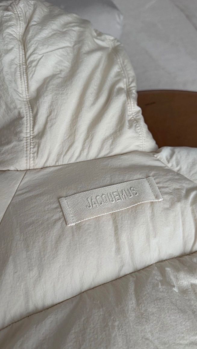 Jacquemus Giacche: Jacqumus Jacke La Doudoune gebraucht – Usato da Fehraltorf venduto da Milanisto7 5