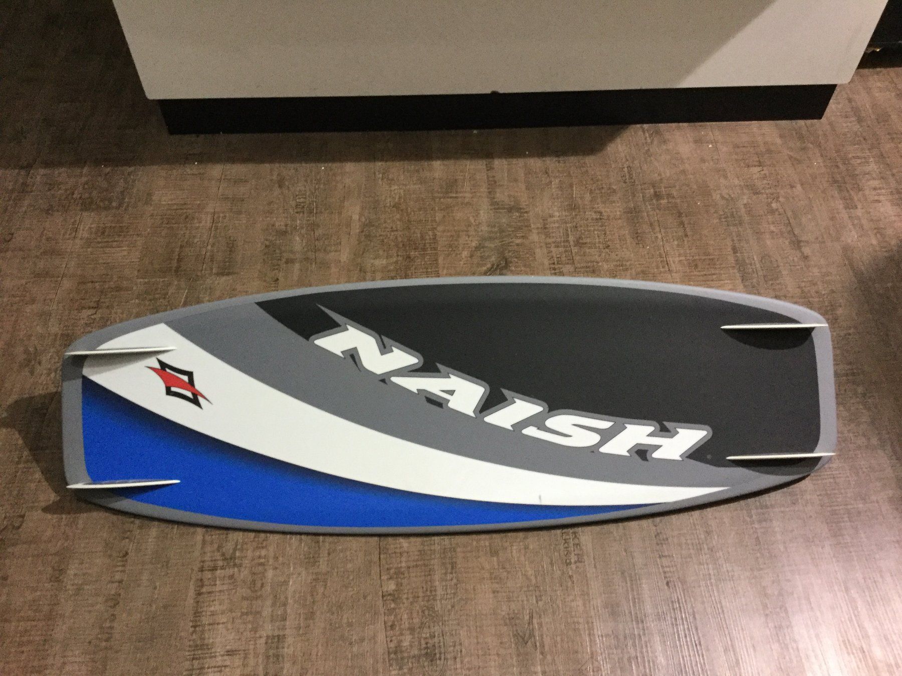 Naish Kite: Naish Kiteboard Stubbie 115 – D'occasion à Berlingen par Studi216 1
