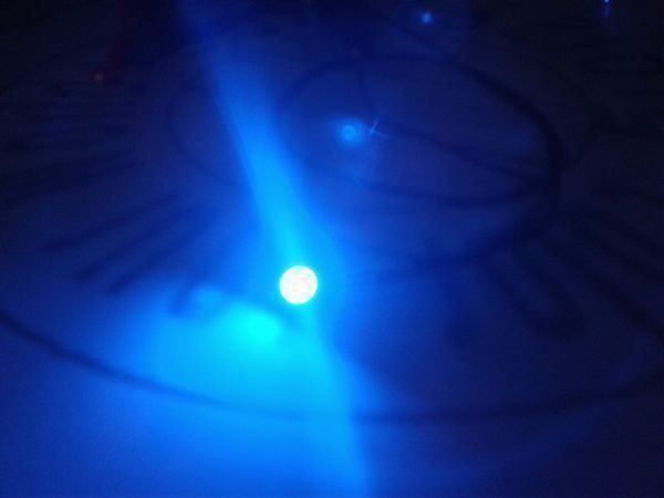 Componenti elettronici: LED SMD 3528 blau, 12V verkabelt – Nuovo (secondo la descrizione) da Luzern venduto da Salefactory 1
