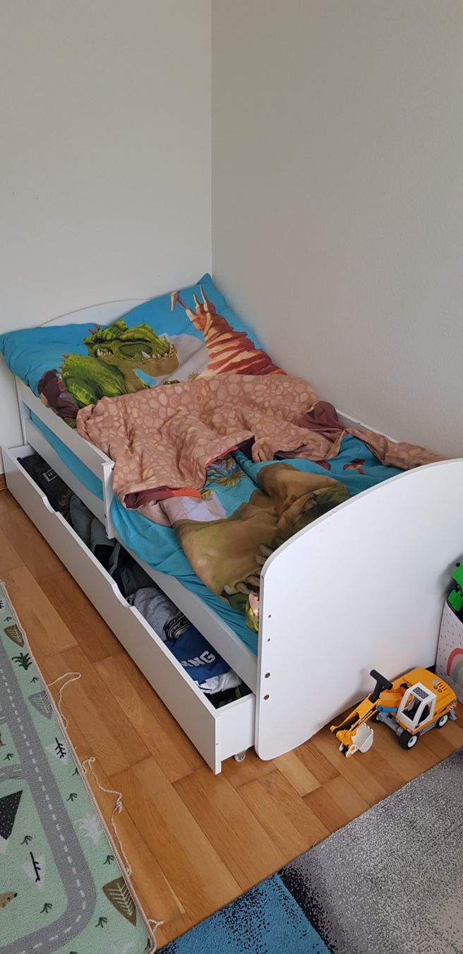 Ikea Betten: Kinderbett mit Schublade und Matraze – Gebraucht aus Mönchaltorf von zko_6ztr 2