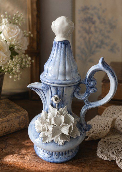 Teiere: VERSEUSE / CAFETIÈRE DÉCORATIVE CAPODIMONTE ITALIE – Usato da Pully venduto da epa_8rln