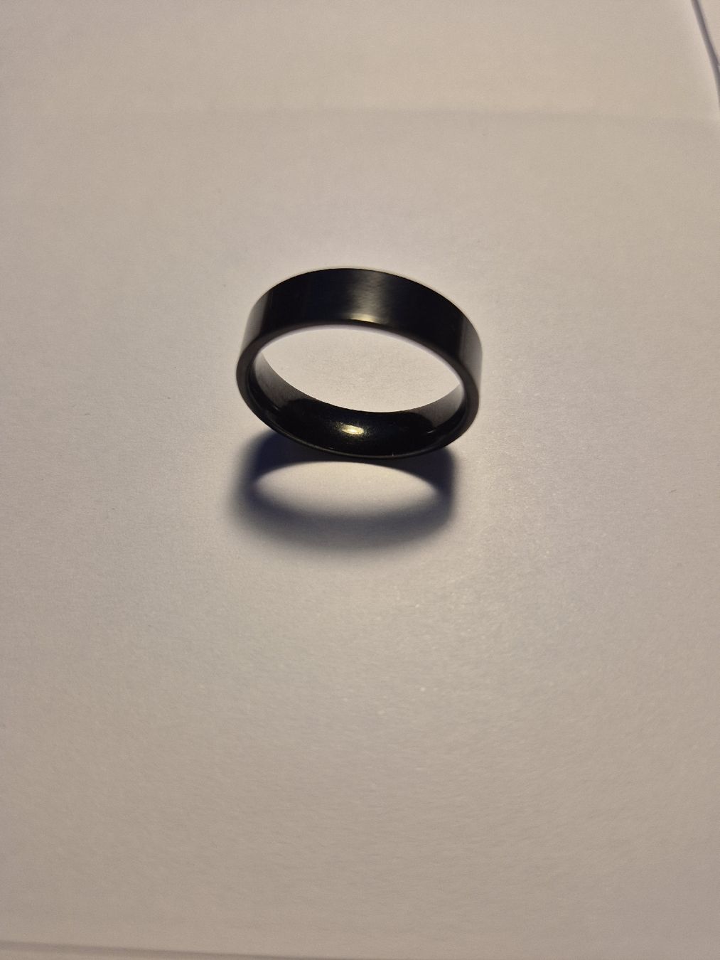 Anelli: Fingerring schwarz,glänzend,ungebraucht – Nuovo (secondo la descrizione) da Buchs AG venduto da Gian_1902