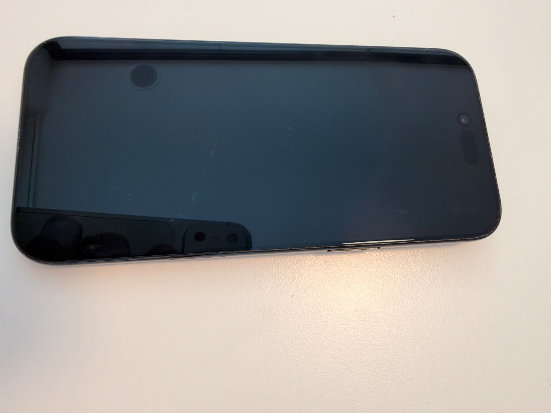 Apple Portables: Apple iPhone Air 256Go noir – D'occasion à Montreux par lmarthaler