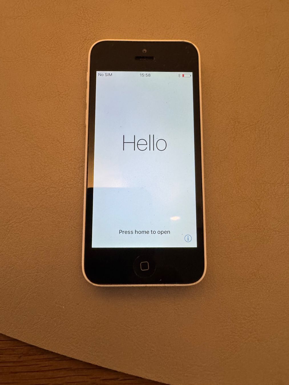Apple Telefoni cellulari / Smartphones: iPhone 5C – Difettoso da Adliswil venduto da Busys