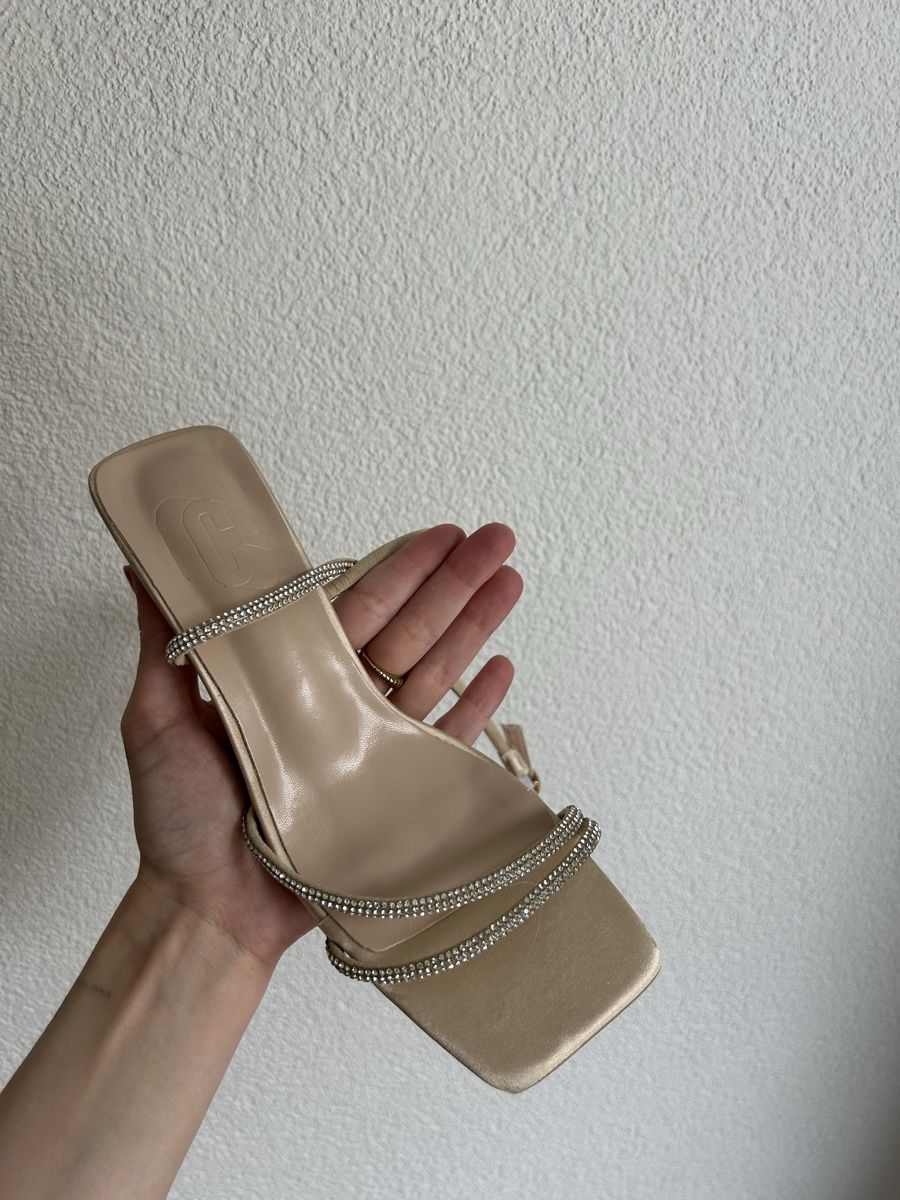 Scarpe da donna: Sandalette beige Strass mit Absatz Grösse 38 – Usato da Chur venduto da faja7000 5