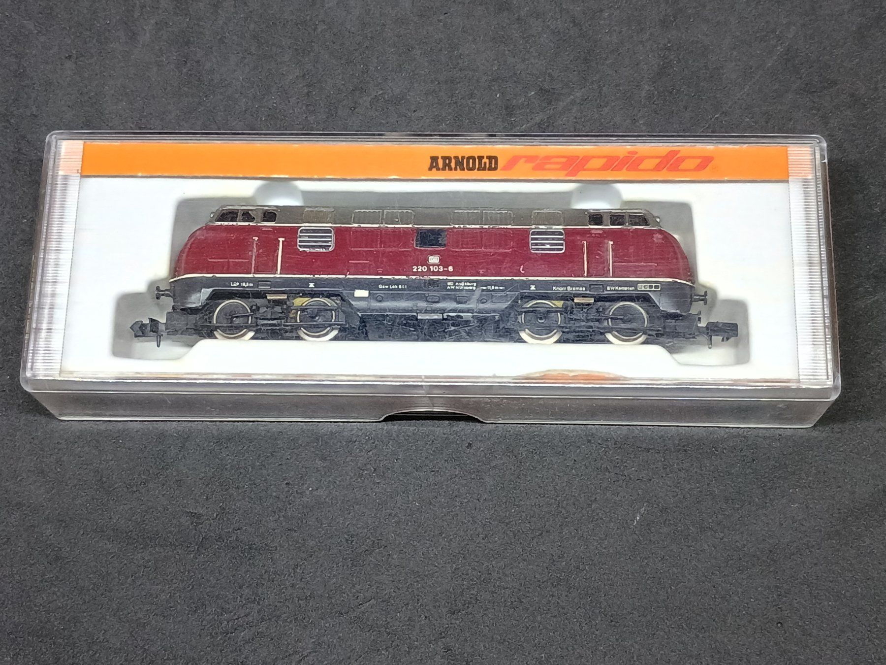 Arnold Modelleisenbahnen: Spur N BR220 DB – Gebraucht aus Bätterkinden von hob_6b8x 7