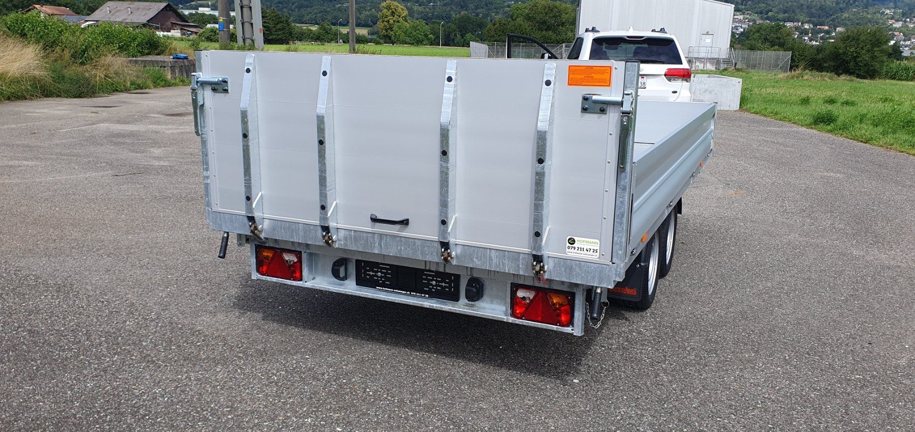 Autoribaltabili: Vezeko Multikipper / Dreiseitenkipper / Maschinentransporter – Nuovo (secondo la descrizione) da Gunzgen venduto da HofmannAnhaenger 3