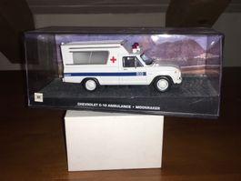 Chevrolet C-10 Ambulance 1/43 Moonraker 007 Bond