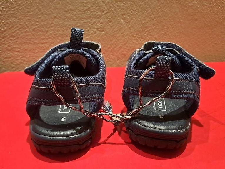 Next Scarpe per ragazzi: Next Sandalen Gr.21.5 – Usato da Oberrieden venduto da Raja011 4