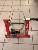 Indoor Bike Rollentrainer rot mit Widerstand guter Zustand
