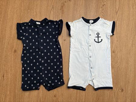 Kurzarm Strampler / Pyjama Grösse 80