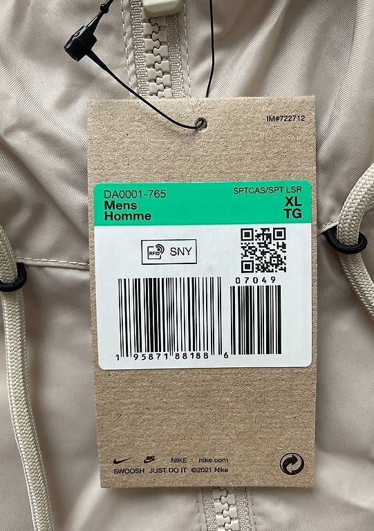 Giacche:  Veste imperméable neuve NIKE taille XL – Usato da La Tour-de-Peilz venduto da K_L 2