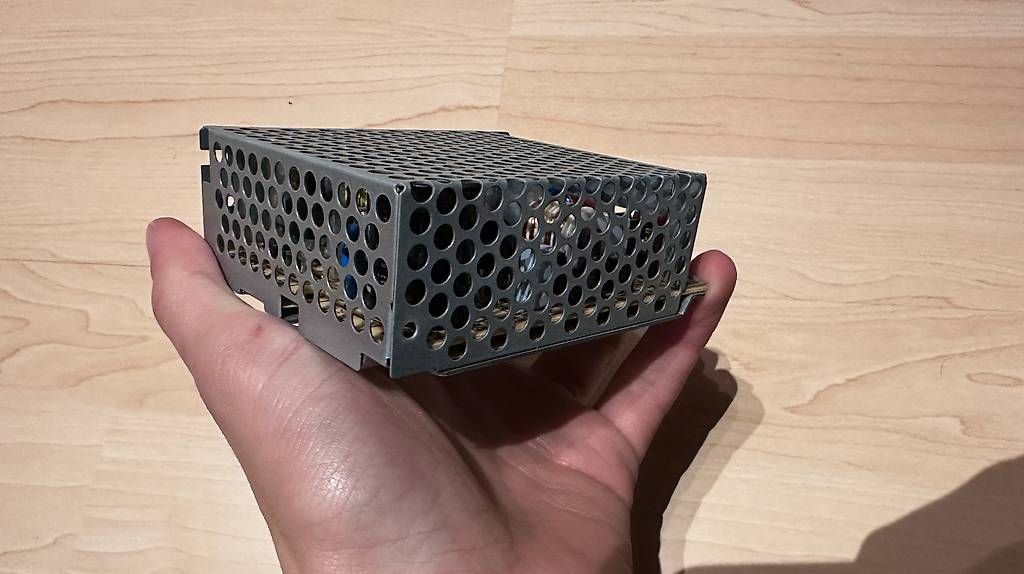 Elektronikbauteile: Mean Well RD-35A Schaltnetzteil 32 W – Gebraucht aus Wallenwil von dag_yjj6 1