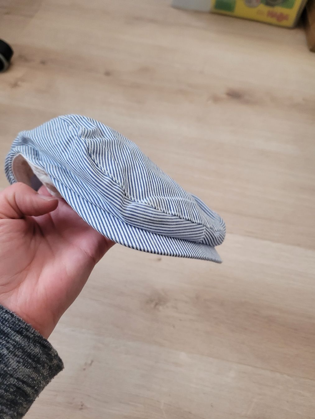 Altro abbigliamento per bambino: Hut Gr. 122/128 – Usato da Lupsingen venduto da sta_wgg5 1