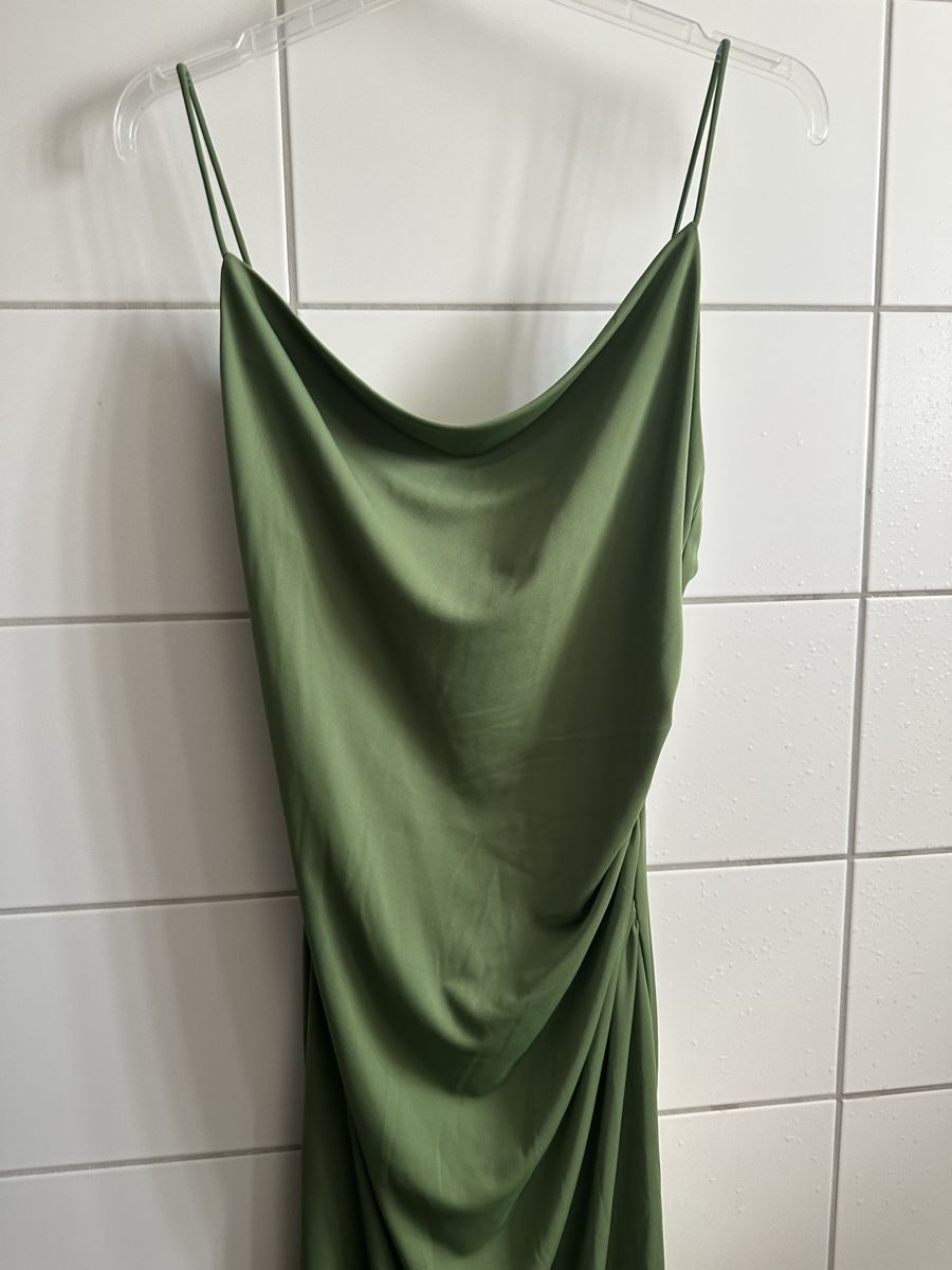H&M Robes: Damen Elegante figurbetonte Kleid Gr/M – Neuf (Voir description) à Basel par Ivana_4 1