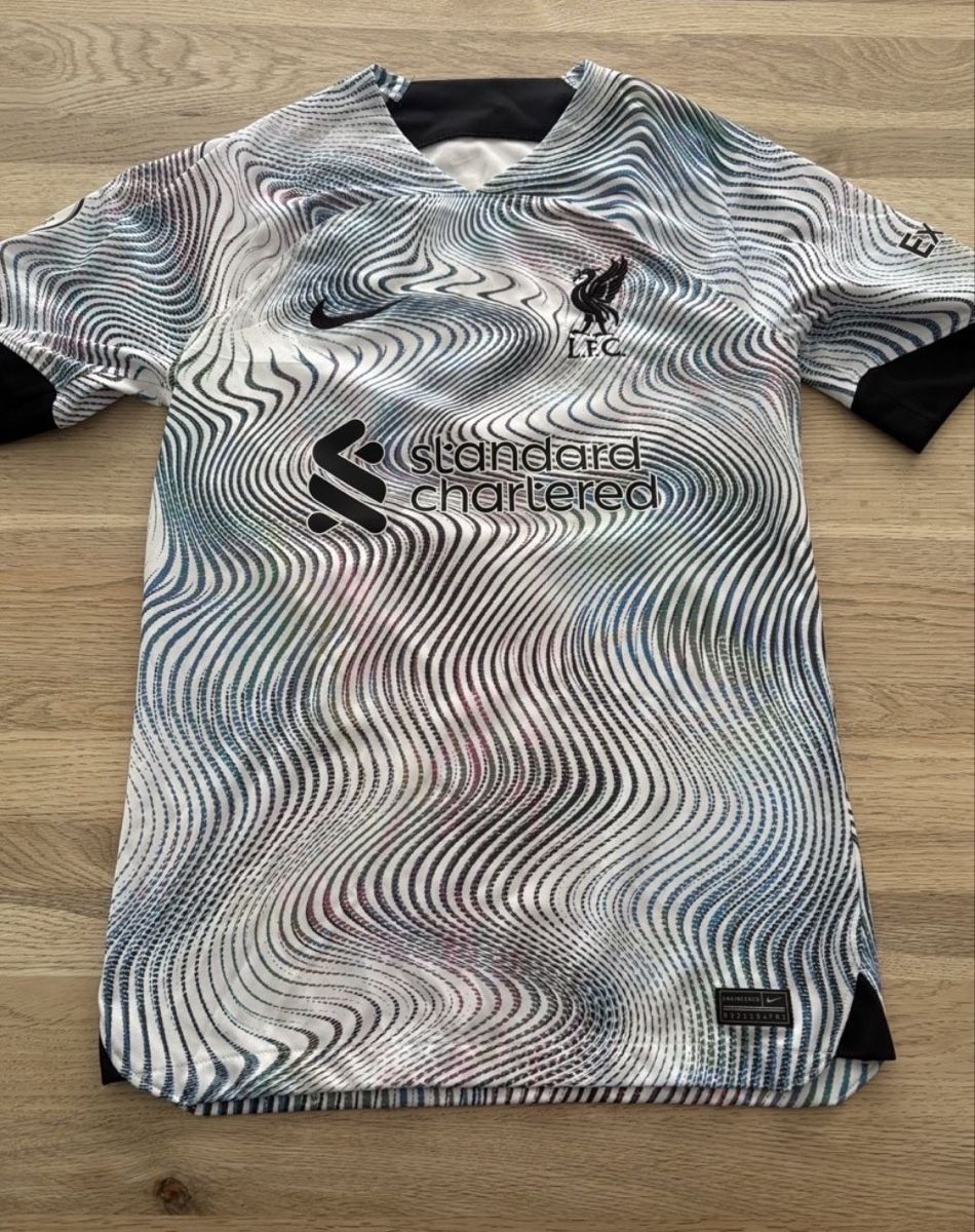 Canottiere & Pantaloni: Fc Liverpool Trikot Thiago #6 – Usato da Basel venduto da kleinerprinz 1