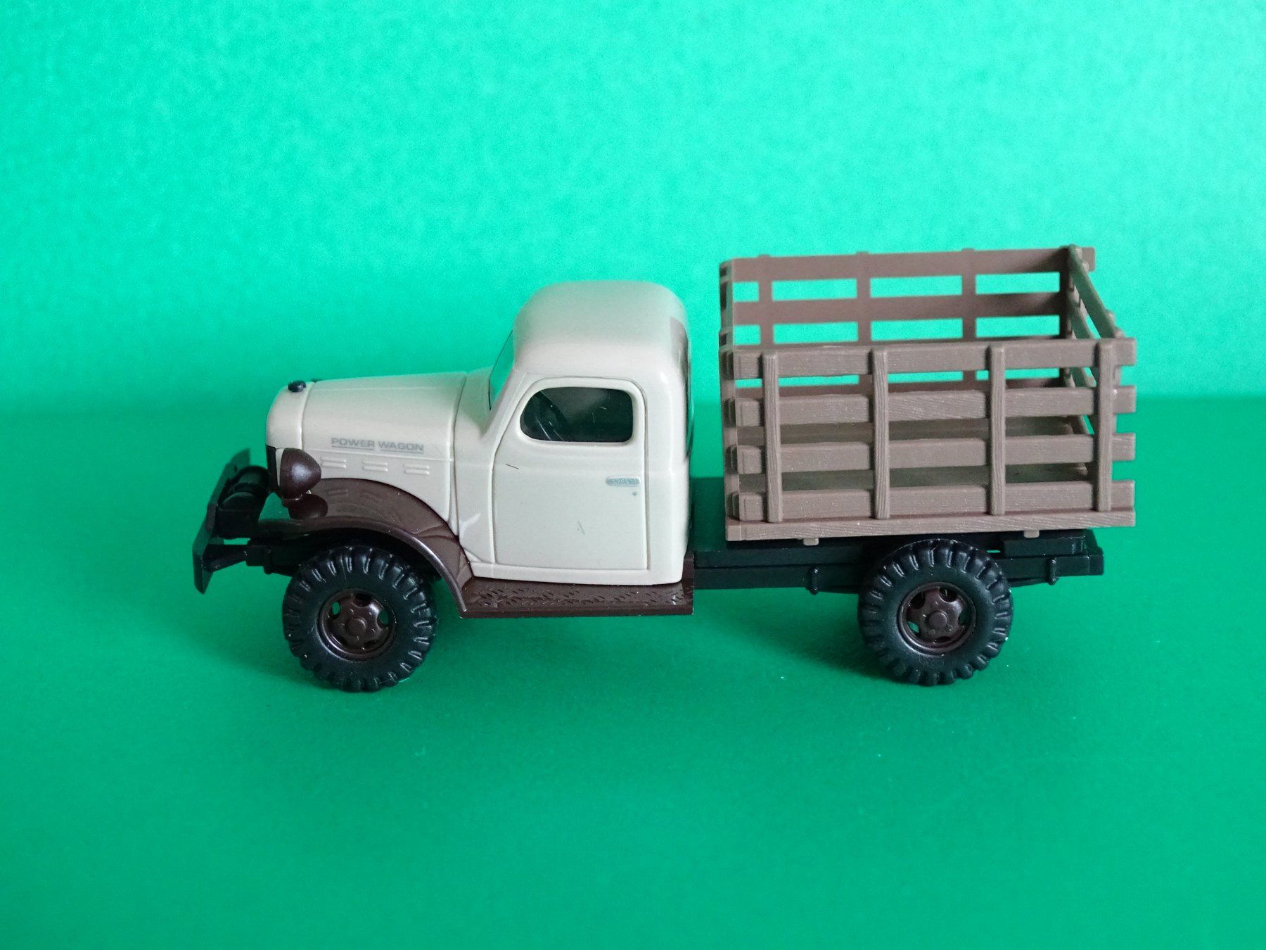 Busch Modellini d'auto: Dodge Power Wagon von Busch 1/87 – Nuovo e nell'imballaggio originale da Bretzwil venduto da Meex 2