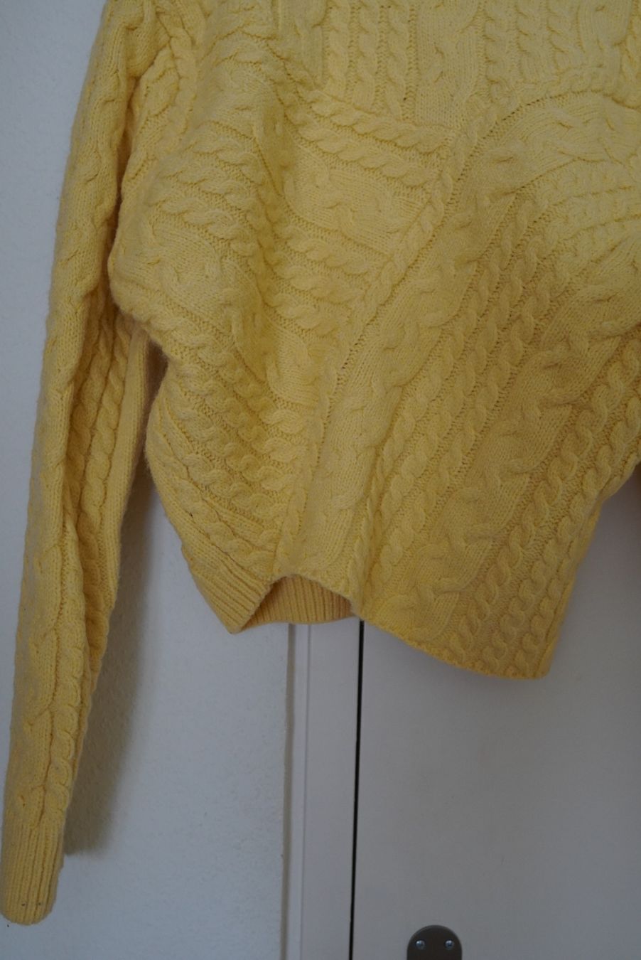 Maglioni & Felpe: Pull jaune torsadé chaud – Taille M – Usato da Onex venduto da Magou_31 3