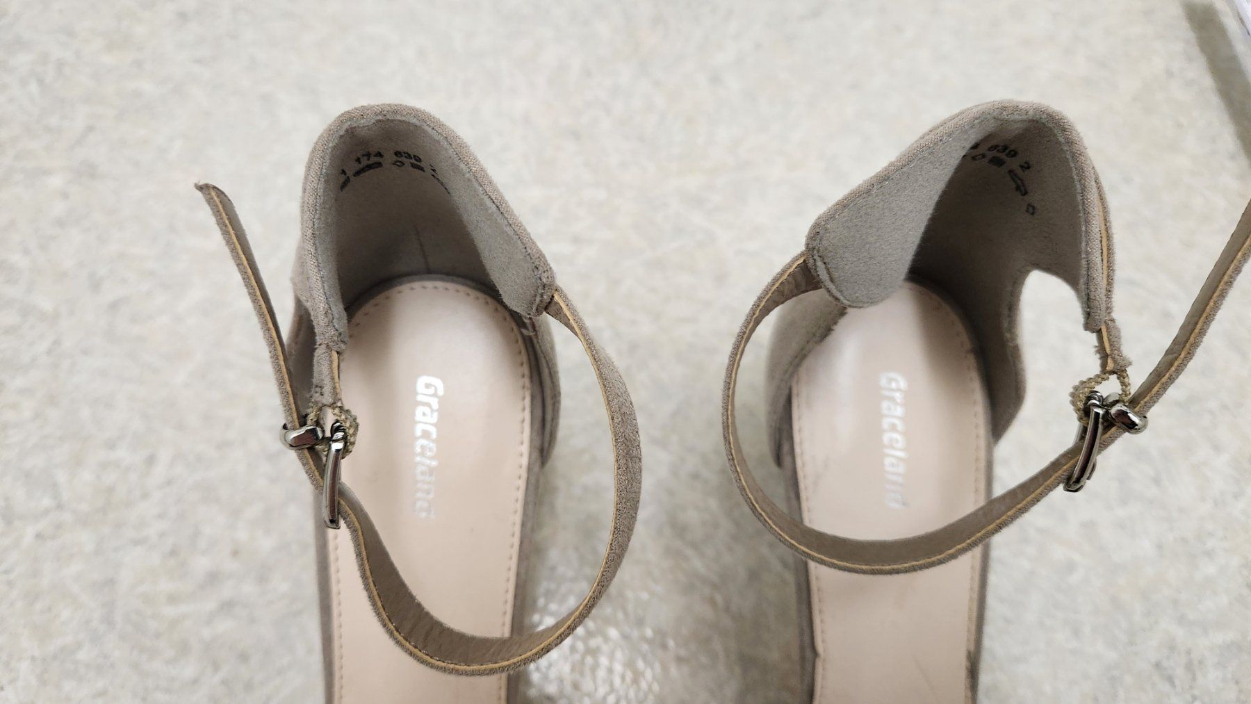 Graceland Damenschuhe: Sandalen – Neu (gemäss Beschreibung) aus Dübendorf von Jolenia 1
