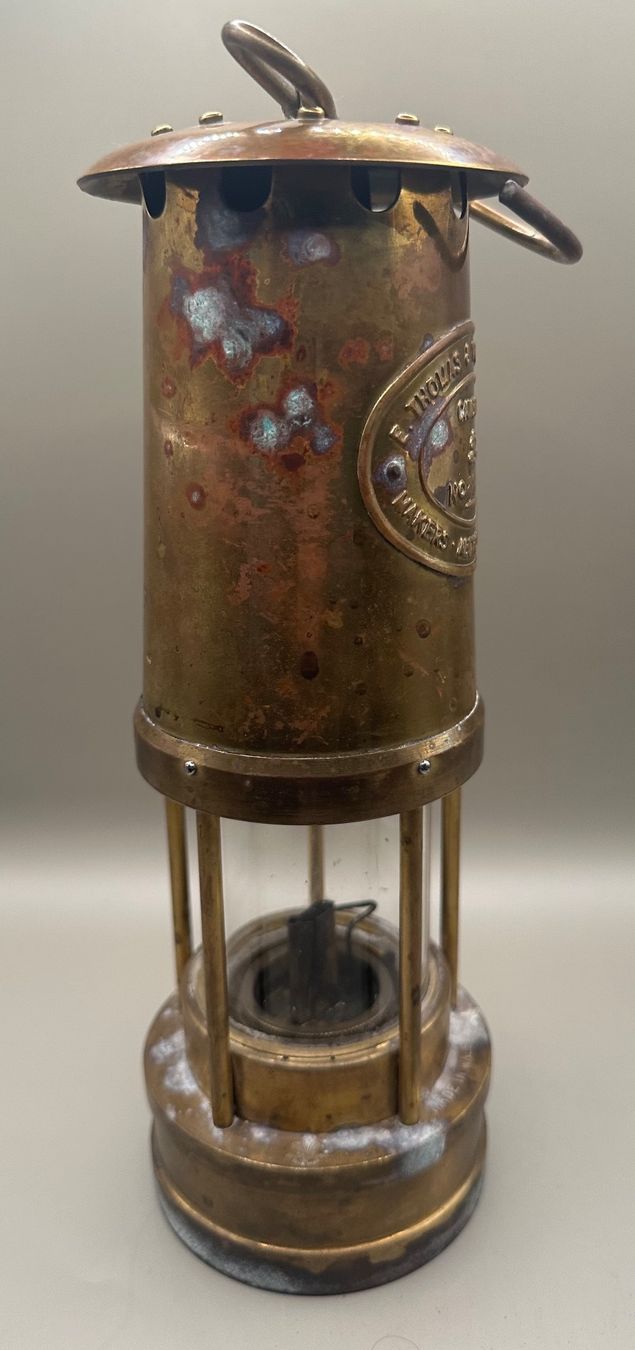 Lampen: Grubenlampe E. Thomas & Williams Wales Messing – Gebraucht aus Rorschach von aoteaora 3
