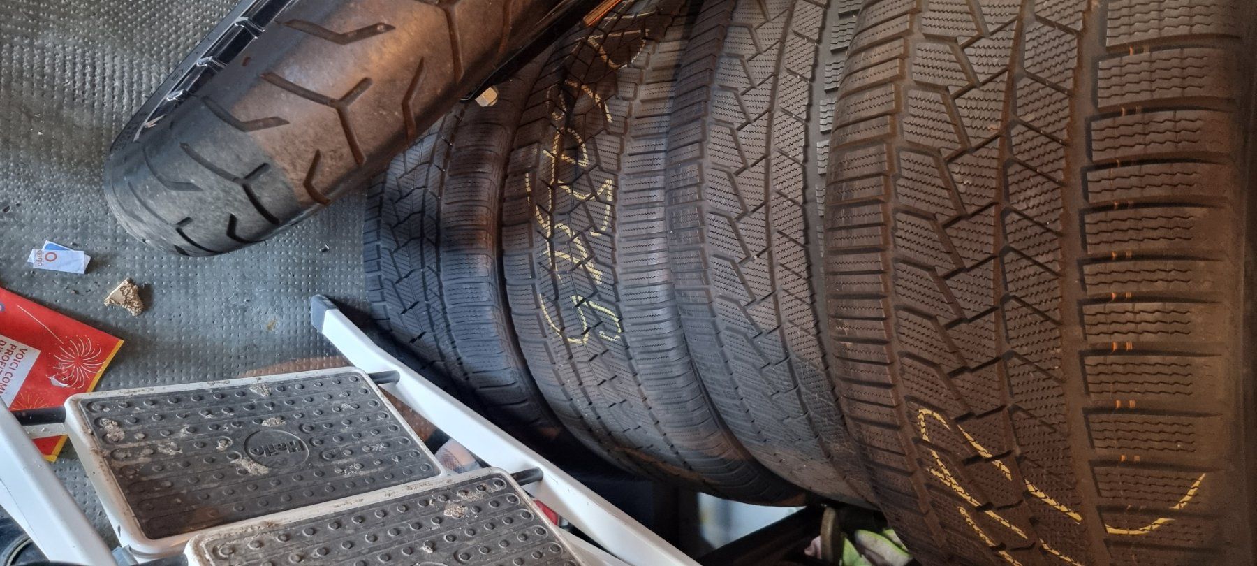 Continental Pneumatici & Ruote complete: Pneus 21" – Usato da Le Locle venduto da ser_99wz
