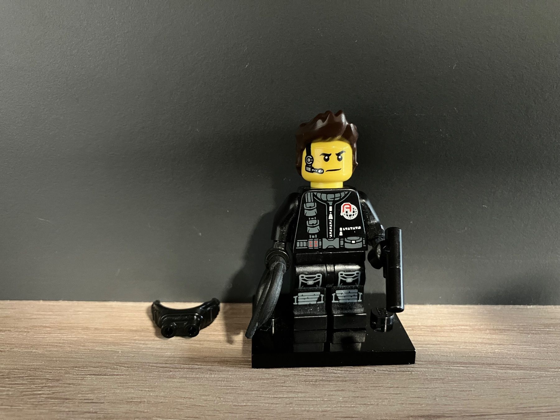 Lego Spielzeuge: LEGO Minifigures Series 16 - Spy – Gebraucht aus Eschenbach SG von inesundurs 1