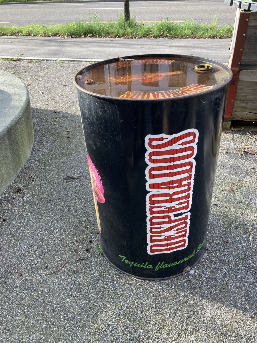 Accessori: Metallfass Desperados 5 Stück – Usato da Winterthur venduto da ele_ct6p 1
