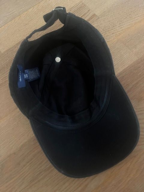 Gant Altro in  Abbigliamento & Accessori: Jeans-Cap schwarz von GANT – Usato da Steinmaur venduto da Dyleila 1
