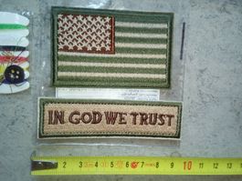 US-Army; <Auf Gott vertrauen wir>; Aufnäher, 2er Set