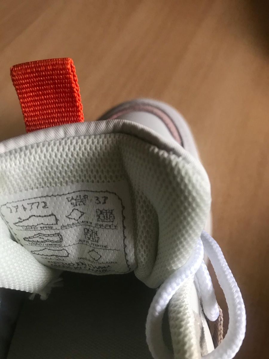 Scarpe da donna: Turnschuhe – Nuovo (secondo la descrizione) da Volketswil venduto da ben_9s6x 3