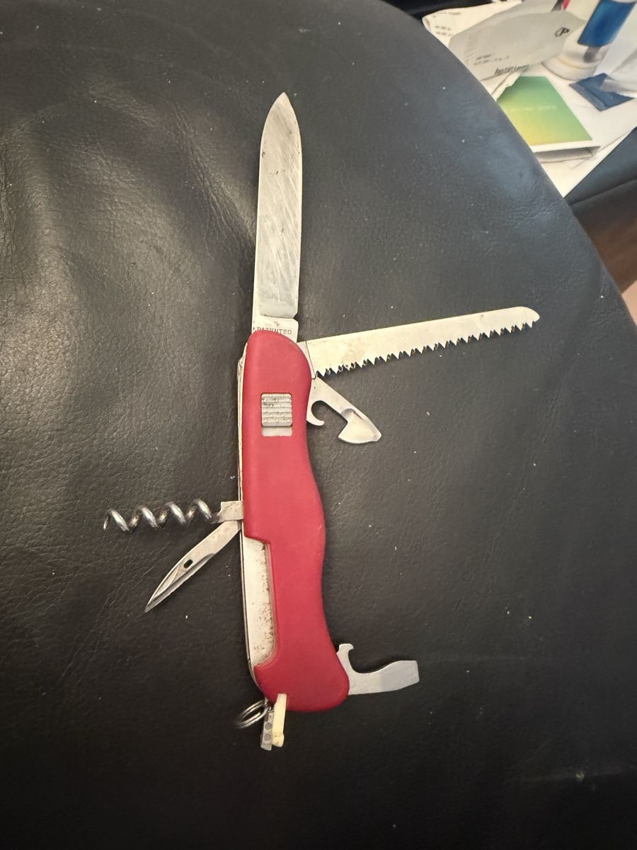 Couteaux de poche: Sackmesser Victorinox  – D'occasion à Baden par noli.r