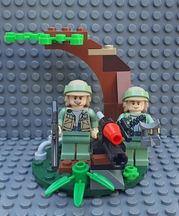 Lego Minifig Star Wars Endor Rebel Trooper (La Petite Brique) 2015