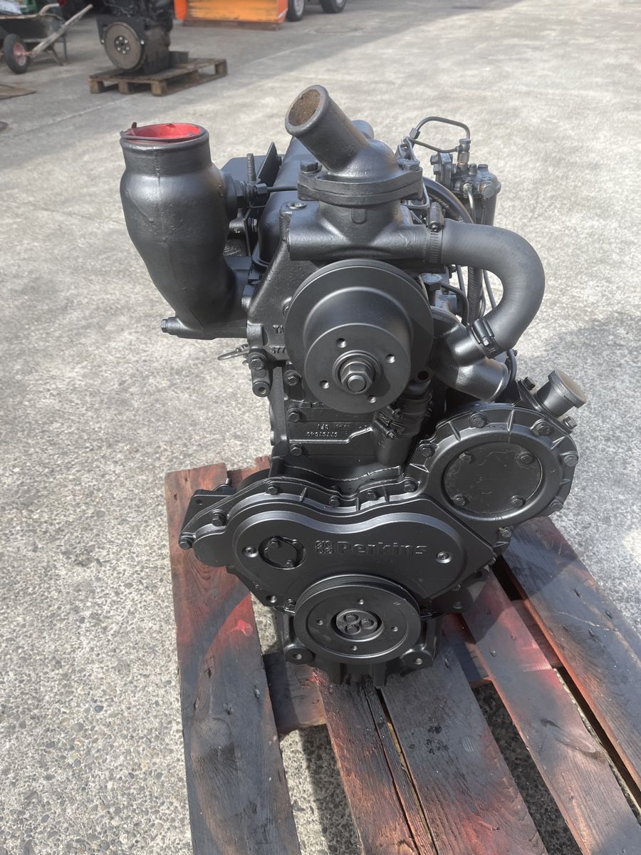 Massey Ferguson Trattori: Perkins Motor 4.236 – Usato da Hendschiken venduto da unita2000 2
