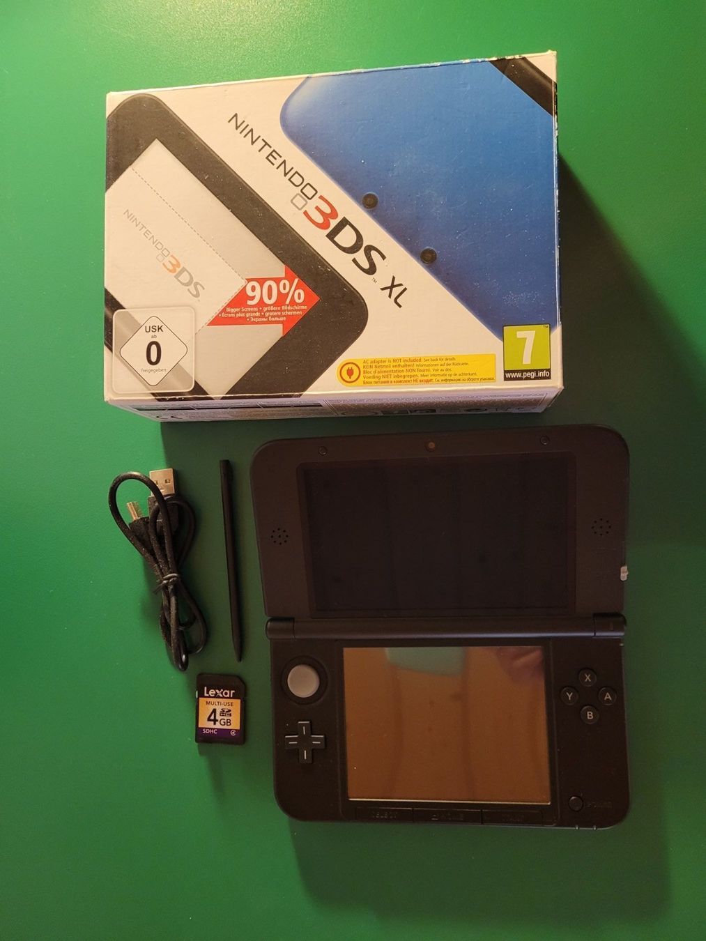 Nintendo 2DS store XL Konsole (neuwertig) OVP + 5 Spiele Mario Kart