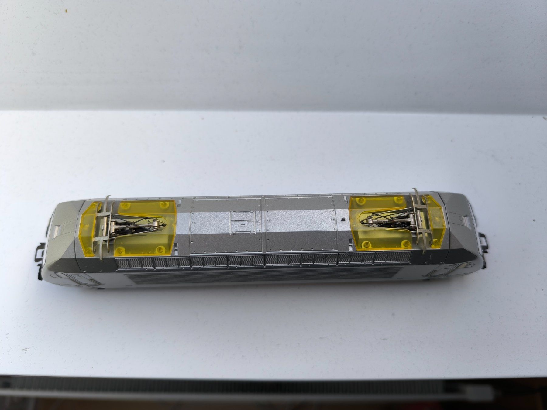Märklin Modellini di ferrovie: Märklin HO 3461 Re 460 Silbern – Usato da Laupen ZH venduto da midila1 1