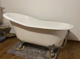 Neue Freistehende Gusseisen- Badewanne NEU